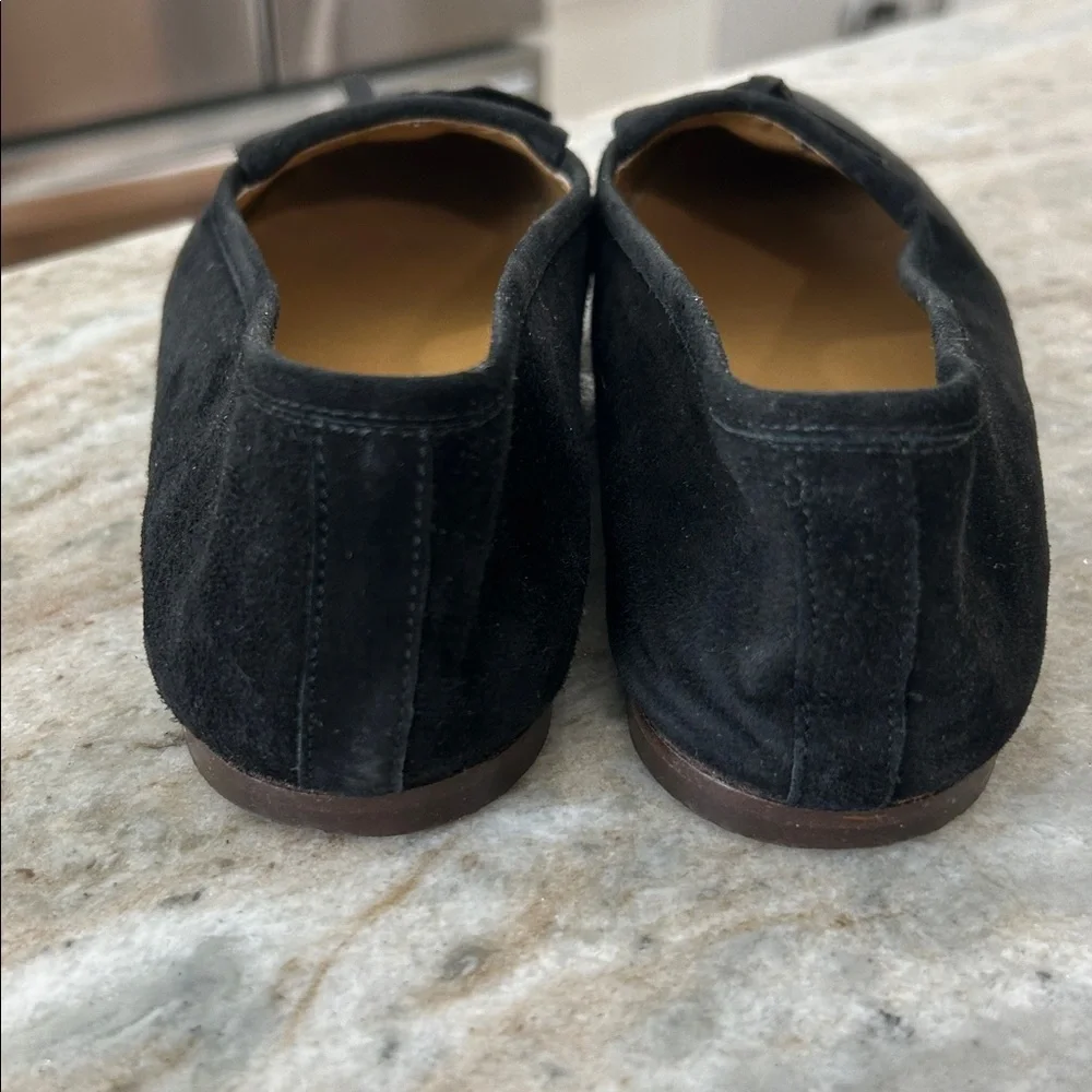 Elegant Black Suede Loafers - Picture 5 of 16